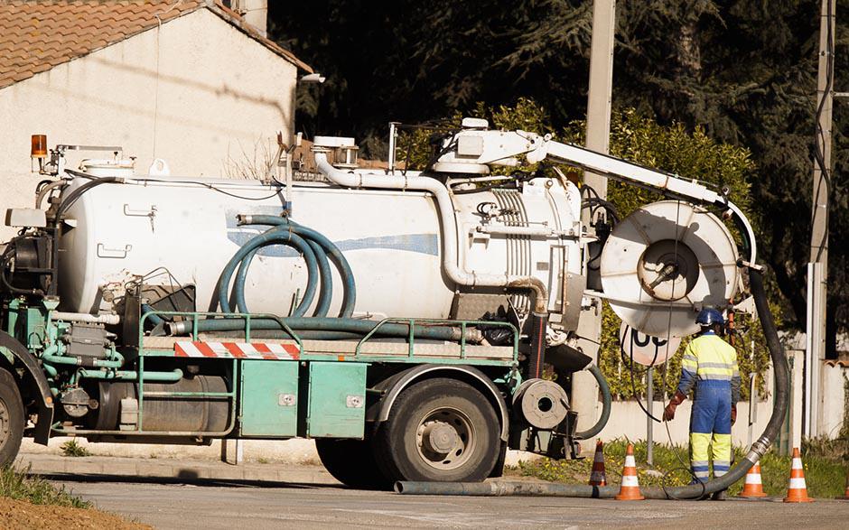 débouchage canalisation prix La Ville-du-Bois